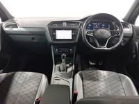 Second-hand VW Tiguan R-line Edition 150 CP (110 kW) 2023 Gri SUV