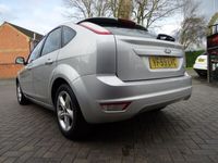 used Ford Focus 1.6 Zetec 5dr p/x welcome