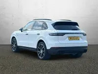 Used Porsche Cayenne E-Hybrid 462 HP (339 kW) 2020 White SUV
