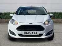 Usado Ford Fiesta Zetec 101 CV (74 kW) 2017 Utilitario