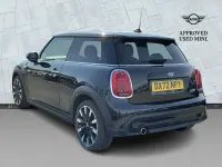 Begagnad Mini Cooper Exclusive 134 HK (98 kW) 2022 Svart Halvkombi