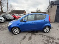 Used Vauxhall Agila 94 HP (69 kW) 2014 Blue MPV