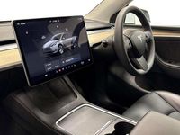 Używany Tesla Model Y Long Range AWD 378 kW (514 KM) 2023 Biały SUV
