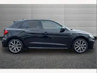 Begagnad Audi A1 S-Line 150 HK (110 kW) 2024 Svart SUV