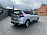 Usado Renault Grand Scénic IV Dynamique 2017 Preto Monovolume