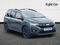Used Dacia Jogger Extreme 110 HP (80 kW) 2024 Green MPV