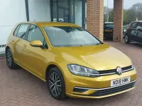 Used VW Golf VII SE 110 HP (80 kW) 2018 Yellow Hatchback