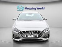 Used Hyundai i30 SE 120 HP (88 kW) 2023 Silver Hatchback