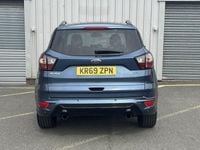 Usado Ford Kuga ST-Line 180 HP (132 kW) 2019 Azul SUV
