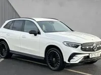 New Mercedes GLC300e Urban 313 HP (230 kW) 2025 White SUV