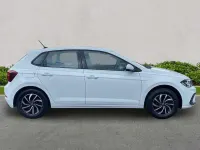 Used VW Polo Life 80 HP (58 kW) 2023 White Hatchback