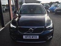 Used Volvo XC40 Momentum 190 HP (139 kW) 2019 Black SUV
