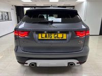 Begagnad Jaguar F-Pace S 300 HK (220 kW) 2016 Grå SUV