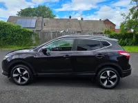 Used Nissan Qashqai N-Connecta 110 HP (80 kW) 2016 Black SUV