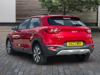 Used Kia Stonic 99 HP (72 kW) 2023 Red SUV