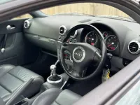 Begagnad Audi TT Sport 225 HK (165 kW) 2003 Grön Sportkupé