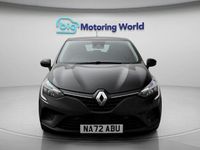 Begagnad Renault Clio V Iconic 90 HK (66 kW) 2022 Svart Halvkombi