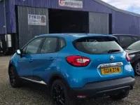 Used Renault Captur Dynamique 90 HP (66 kW) 2014 Blue SUV