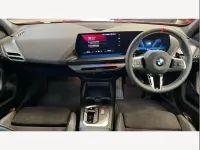 Usado BMW M135 Comfort Edition 296 CV (217 kW) 2026 Rojo Utilitario