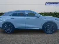 Used Omoda 9 537 HP (394 kW) 2025 SUV