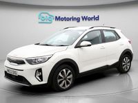 Used Kia Stonic 99 HP (72 kW) 2022 White SUV