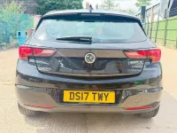Used Vauxhall Astra SRi 150 HP (110 kW) 2017 Black Hatchback