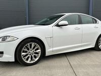 Used Jaguar XF 200 HP (147 kW) 2013 White Sedan