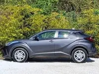 Usado Toyota C-HR 122 HP (89 kW) 2021 Cinzento SUV