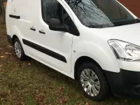 Used Citroën Berlingo 90 HP (66 kW) 2012 White MPV