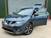Used Nissan X-Trail Tekna 2017 Blue SUV