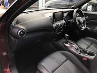Used Nissan Juke Tekna 112 HP (82 kW) 2023 Red SUV