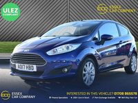 Usado Ford Fiesta Titanium 182 HP (133 kW) 2017 Azul Citadino