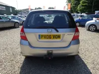 Used Honda Jazz SE 83 HP (61 kW) 2006 Silver Hatchback