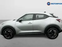 Used Nissan Juke N-Connecta 114 HP (83 kW) 2023 Silver SUV