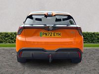Begagnad MG MG4 EV Trophy 2022 Orange Halvkombi