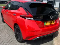 Usado Nissan Leaf N-Connecta 110 kW (150 HP) 2022 Vermelho Citadino