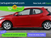 Begagnad Mazda 2 116 HK (85 kW) 2023 Röd Halvkombi