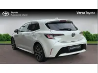 Usado Toyota Corolla Design 122 CV (89 kW) 2020 Blanco Utilitario