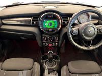 Usado Mini Cooper S Classic 189 HP (139 kW) 2020 Cinzento Citadino