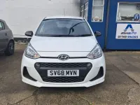 Used Hyundai i10 GO! 67 HP (49 kW) 2018 White Hatchback