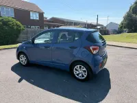 Used Hyundai i10 67 HP (49 kW) 2017 Blue Hatchback