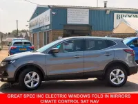 Used Nissan Qashqai Acenta Premium 115 HP (84 kW) 2018 Grey SUV