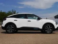 Used Citroën e-C4 100 kW (136 HP) 2023 White Hatchback