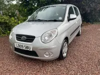 Used Kia Picanto 64 HP (47 kW) 2009 Silver Hatchback