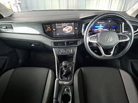 Used VW Taigo Life 95 HP (69 kW) 2023 Grey SUV