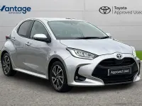Used Toyota Yaris Design 113 HP (83 kW) 2023 Silver Hatchback