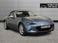Usado Mazda MX5 131 HP (96 kW) 2017 Azul Cabrios