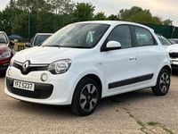 Used Renault Twingo Play 70 HP (51 kW) 2015 White Hatchback