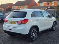 Used Mitsubishi ASX 114 HP (83 kW) 2018 White SUV