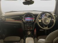 Usado Mini Cooper S Hatch 178 CV (130 kW) 2023 Rojo Utilitario